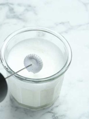 Handmatig melk opschuimen?