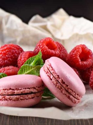 Roze macarons maken